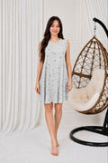 Chemise de nuit Najma sans manches cœurs gris perle – Dynasty Maroc